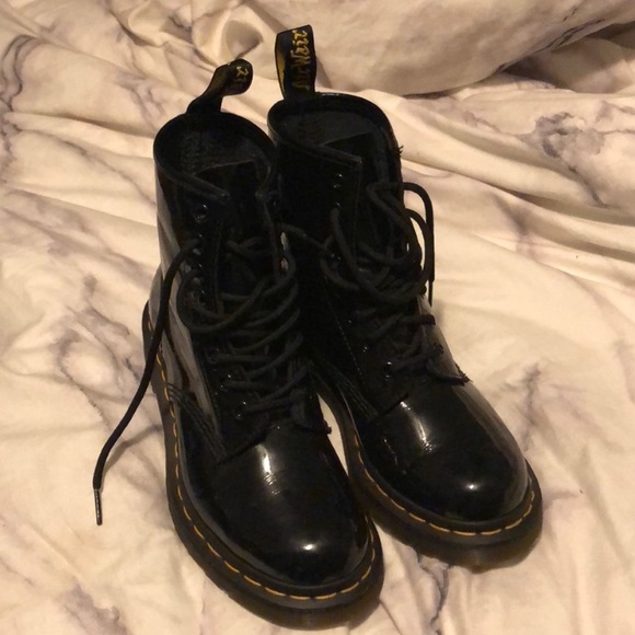 black patent dr martens size 5